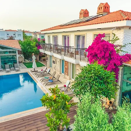 Ruezgarguelue Hotel Alacati