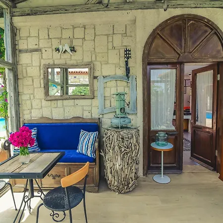 Ruezgarguelue Szálloda Alacati