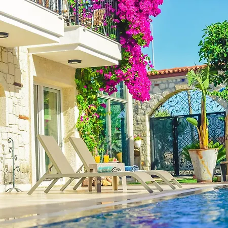 Ruezgarguelue Szálloda Alacati